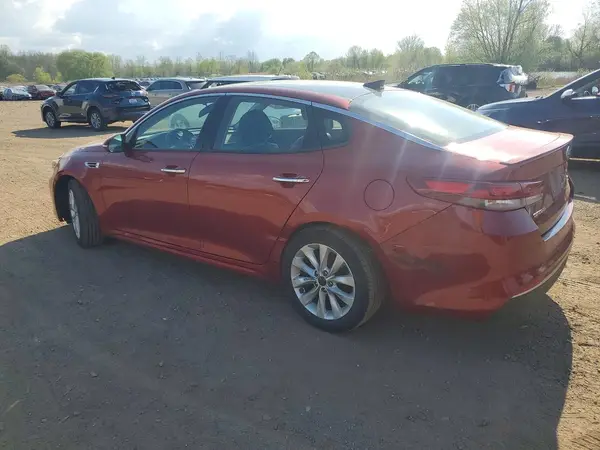 5XXGT4L37JG238947 2018 KIA OPTIMA - Image 2