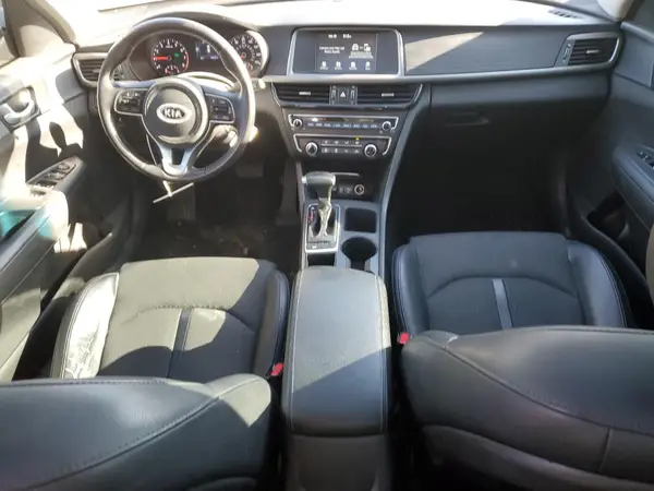 5XXGT4L37JG241038 2018 KIA OPTIMA - Image 8