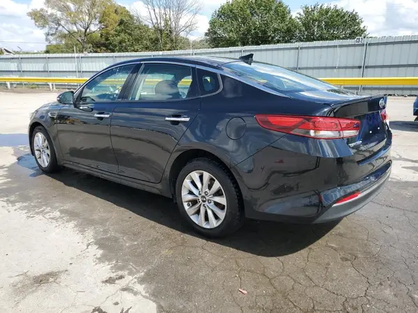 5XXGT4L37JG241671 2018 KIA OPTIMA - Image 2
