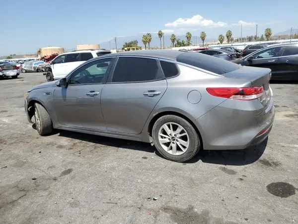 5XXGT4L37JG242643 2018 KIA OPTIMA - Image 2