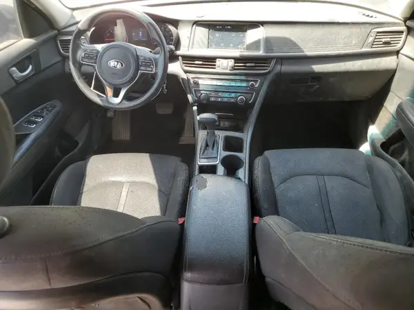 5XXGT4L37JG242643 2018 KIA OPTIMA - Image 8