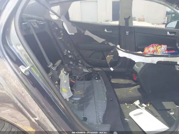 5XXGT4L37JG243419 2018 KIA OPTIMA - Image 8