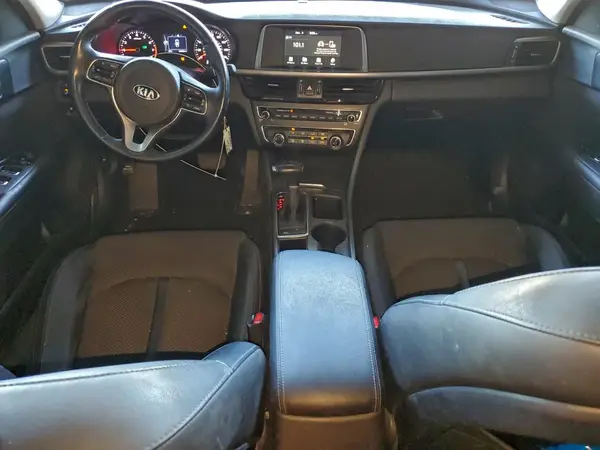 5XXGT4L37JG243601 2018 KIA OPTIMA - Image 8