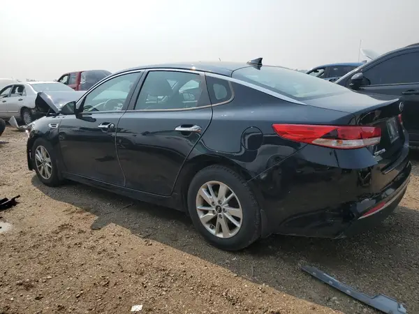 5XXGT4L37JG244697 2018 KIA OPTIMA - Image 2