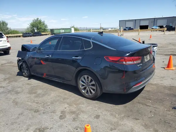 5XXGT4L37JG244926 2018 KIA OPTIMA - Image 2