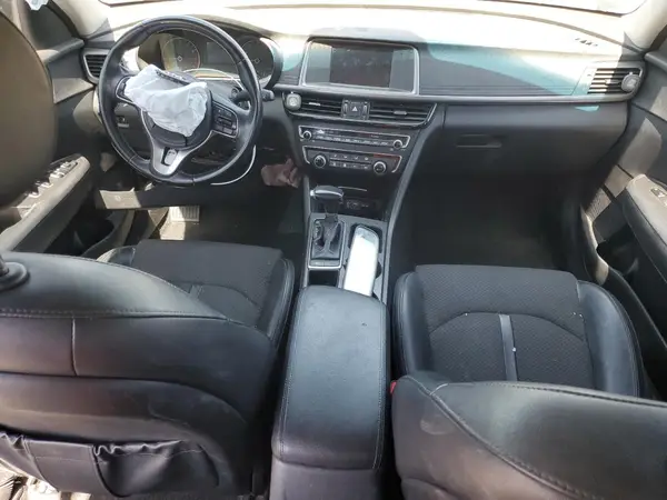 5XXGT4L37JG244926 2018 KIA OPTIMA - Image 8