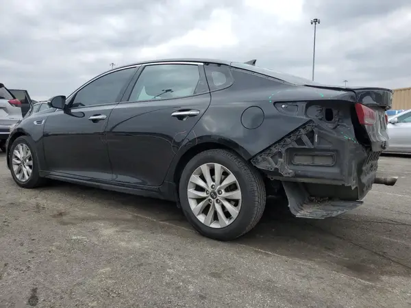 5XXGT4L37JG245140 2018 KIA OPTIMA - Image 2