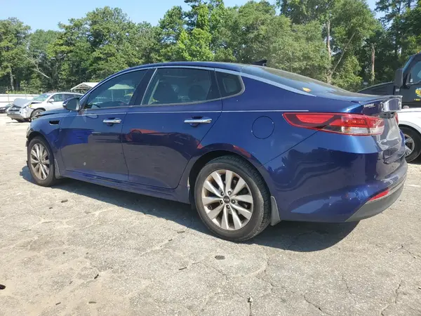 5XXGT4L37JG247602 2018 KIA OPTIMA - Image 2