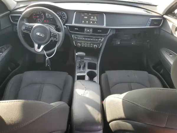 5XXGT4L37JG249589 2018 KIA OPTIMA - Image 8