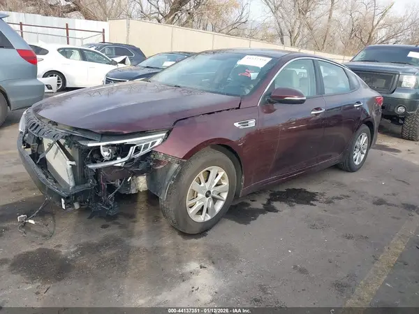 5XXGT4L37JG249804 2018 KIA OPTIMA - Image 2
