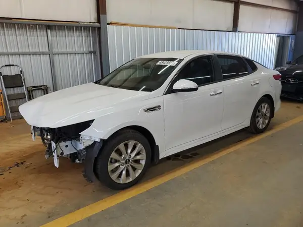 5XXGT4L37JG250984 2018 KIA OPTIMA - Image 1