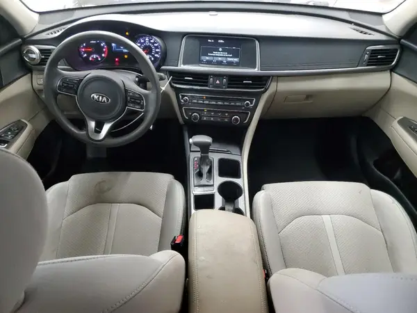 5XXGT4L37JG250984 2018 KIA OPTIMA - Image 8