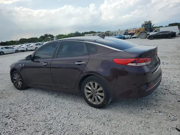 5XXGT4L37JG251035 2018 KIA OPTIMA - Image 2