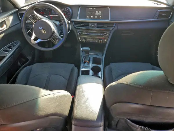 5XXGT4L37JG251505 2018 KIA OPTIMA - Image 8