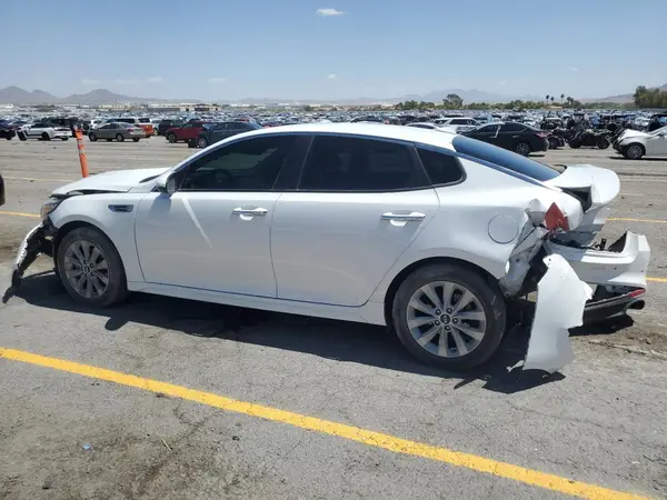 5XXGT4L37JG251892 2018 KIA OPTIMA - Image 2