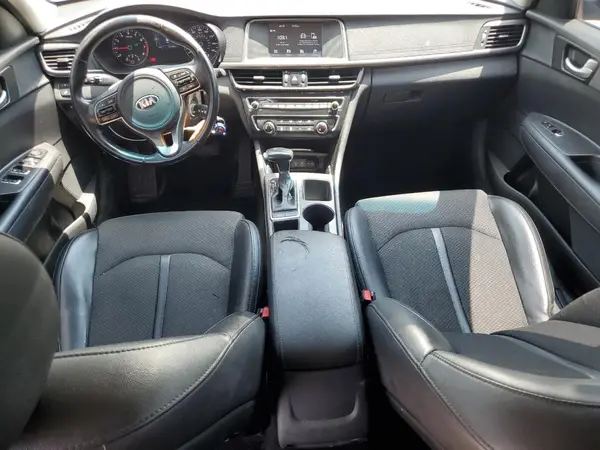 5XXGT4L37JG253206 2018 KIA OPTIMA - Image 8