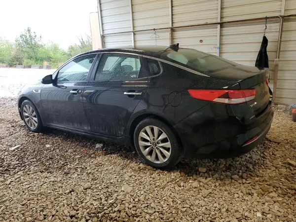 5XXGT4L37JG253545 2018 KIA OPTIMA - Image 2