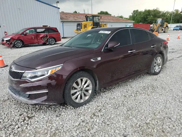 5XXGT4L37JG257756 2018 KIA OPTIMA - Image 1
