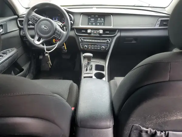 5XXGT4L37JG257756 2018 KIA OPTIMA - Image 8