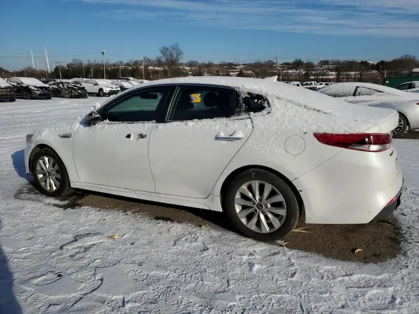 5XXGT4L37JG262164 2018 KIA OPTIMA - Image 2