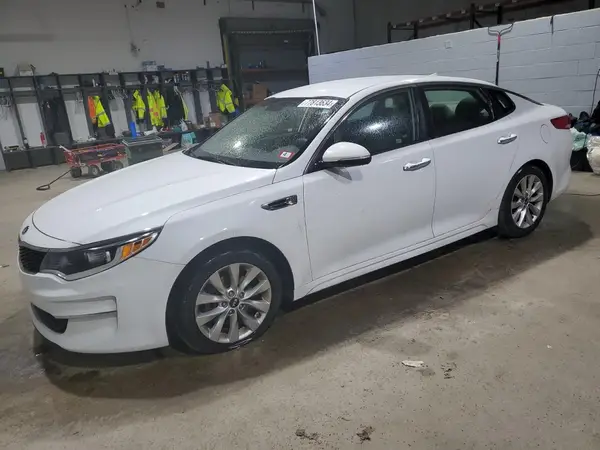 5XXGT4L37JG262634 2018 KIA OPTIMA - Image 1