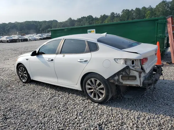 5XXGT4L37JG264576 2018 KIA OPTIMA - Image 2