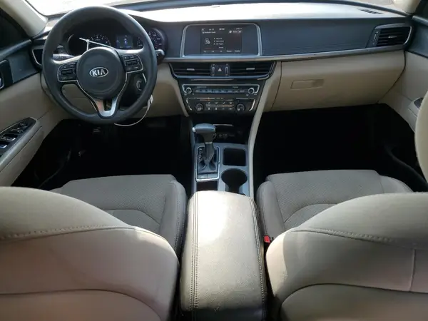 5XXGT4L37JG264576 2018 KIA OPTIMA - Image 8