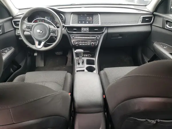 5XXGT4L37JG265209 2018 KIA OPTIMA - Image 8