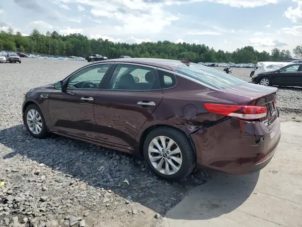 5XXGT4L37JG265596 2018 KIA OPTIMA - Image 2