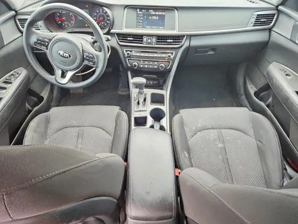 5XXGT4L37JG265999 2018 KIA OPTIMA - Image 8