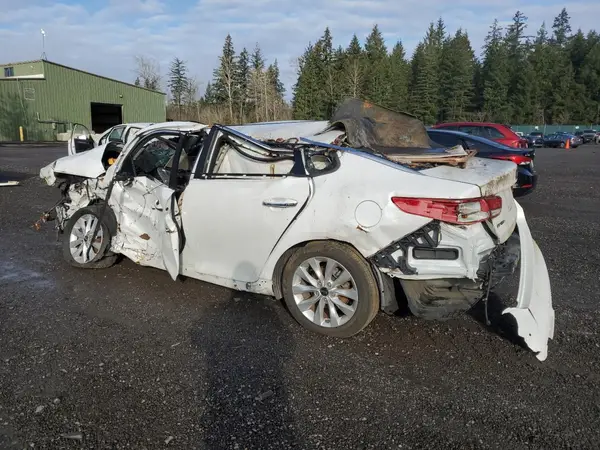 5XXGT4L37JG266750 2018 KIA OPTIMA - Image 2