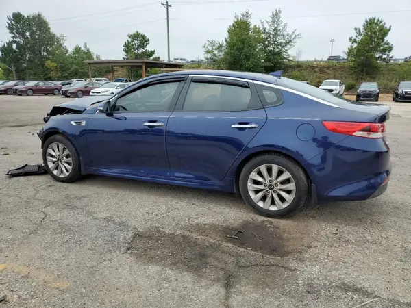 5XXGT4L37JG267123 2018 KIA OPTIMA - Image 2