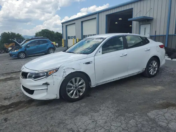 5XXGT4L37JG268448 2018 KIA OPTIMA - Image 1