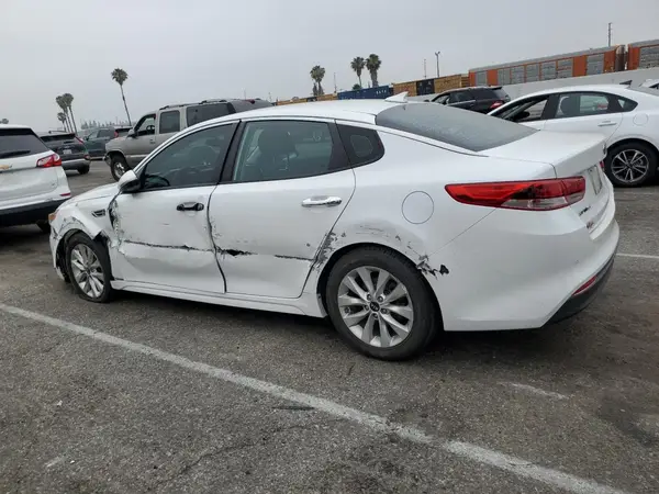 5XXGT4L37JG269292 2018 KIA OPTIMA - Image 2