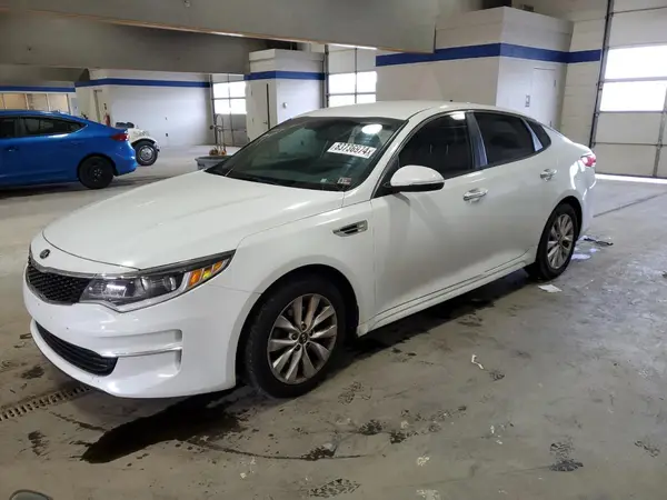 5XXGT4L37JG270118 2018 KIA OPTIMA - Image 1