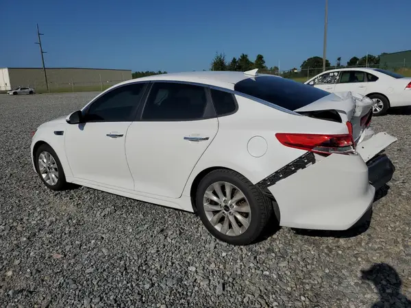 5XXGT4L37JG272094 2018 KIA OPTIMA - Image 2