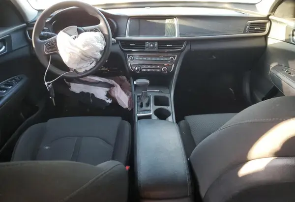 5XXGT4L37JG273388 2018 KIA OPTIMA - Image 8