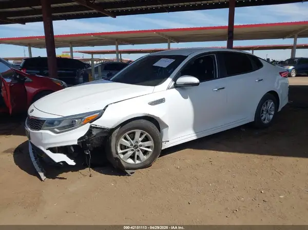 5XXGT4L37KG275045 2019 KIA OPTIMA - Image 2