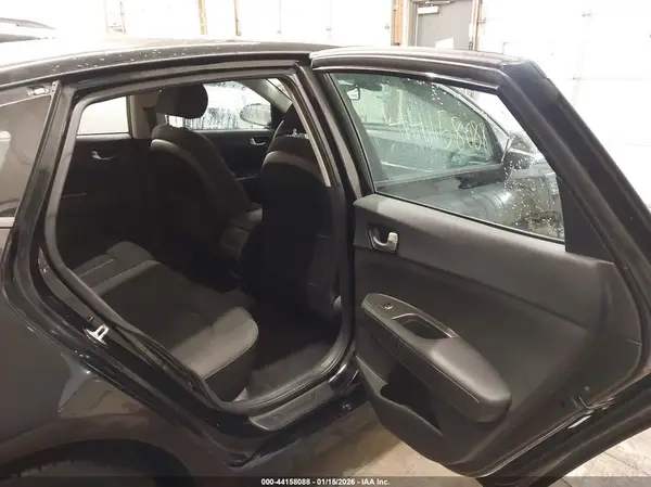 5XXGT4L37KG276695 2019 KIA OPTIMA - Image 8