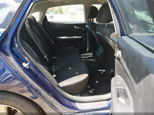 5XXGT4L37KG277572 2019 KIA OPTIMA - Image 8