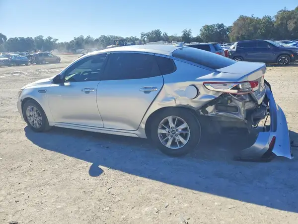 5XXGT4L37KG279418 2019 KIA OPTIMA - Image 2