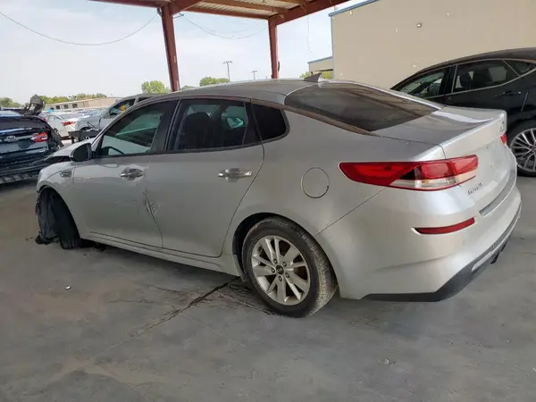 5XXGT4L37KG279435 2019 KIA OPTIMA - Image 2