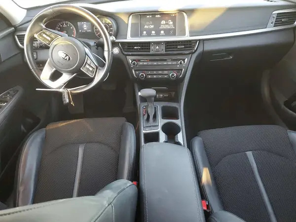 5XXGT4L37KG282755 2019 KIA OPTIMA - Image 8