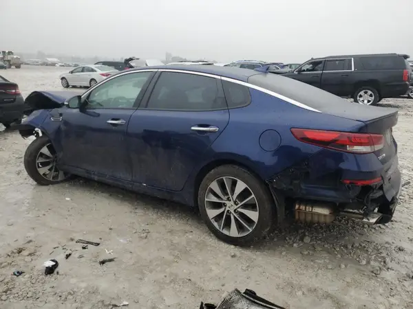 5XXGT4L37KG283257 2019 KIA OPTIMA - Image 2