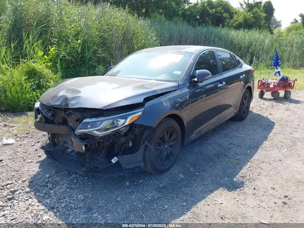 5XXGT4L37KG283887 2019 KIA OPTIMA - Image 2