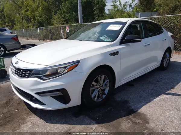 5XXGT4L37KG286031 2019 KIA OPTIMA - Image 2