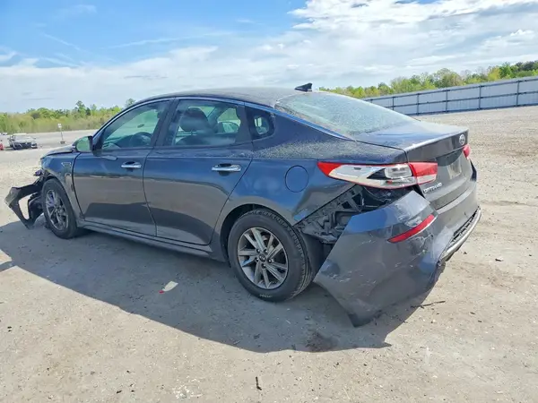 5XXGT4L37KG288118 2019 KIA OPTIMA - Image 2