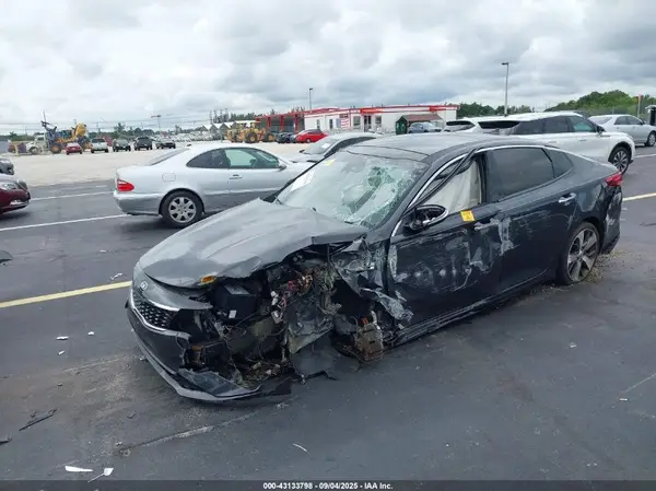 5XXGT4L37KG288622 2019 KIA OPTIMA - Image 2