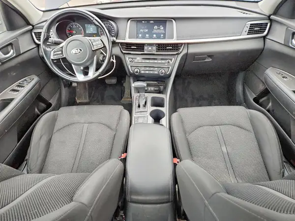 5XXGT4L37KG288992 2019 KIA OPTIMA - Image 8