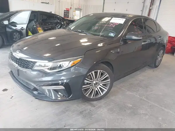 5XXGT4L37KG289852 2019 KIA OPTIMA - Image 2